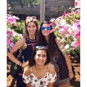 Meet your Posher, Carla